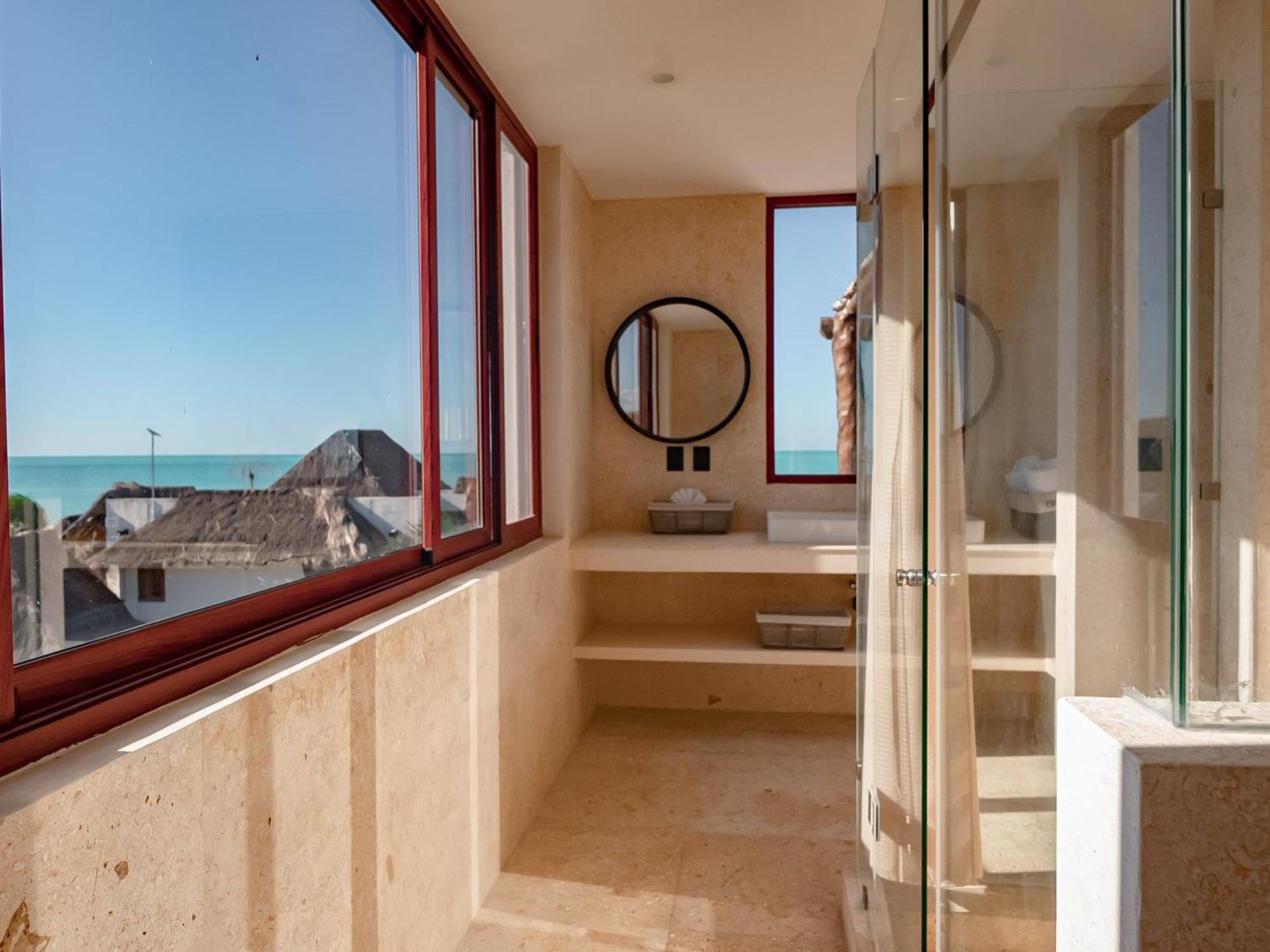 Beach Front Hotel Boutique Dk House 홀박스아일랜드 객실 사진